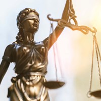 Postgraduate Diploma in Legal Practice (SQE2 and SQE Plus) logo